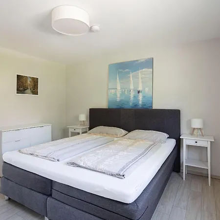Ferienwohnung-schilfgefluester